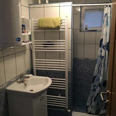 Podvinjci Oryent Vila * Visoko