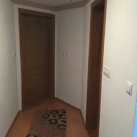 Podvinjci Oryent Vila * Visoko
