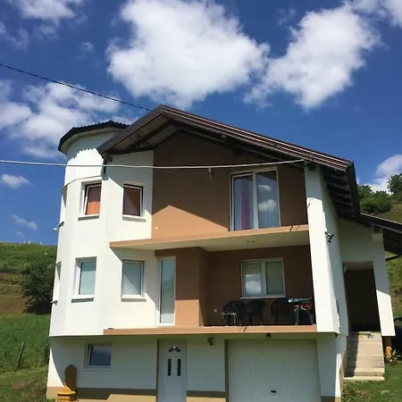 Podvinjci Oryent Vila